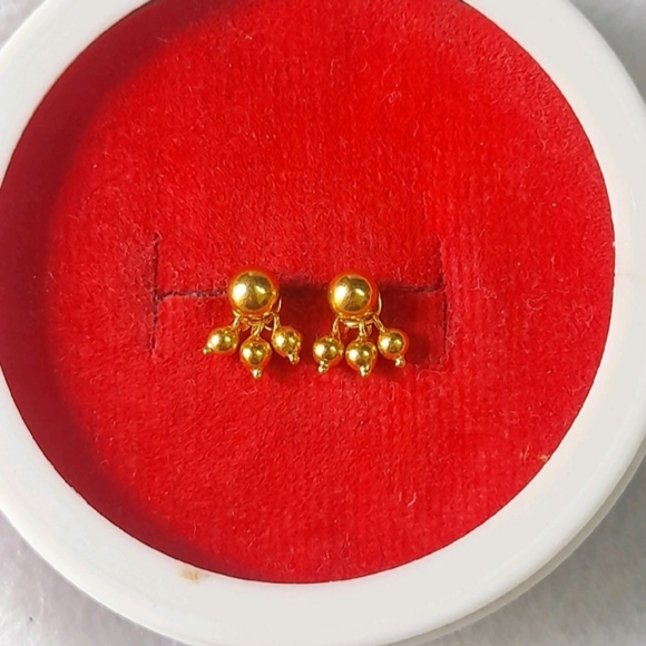 100% Pure Jewelry - Beautiful new 2way using earrings small